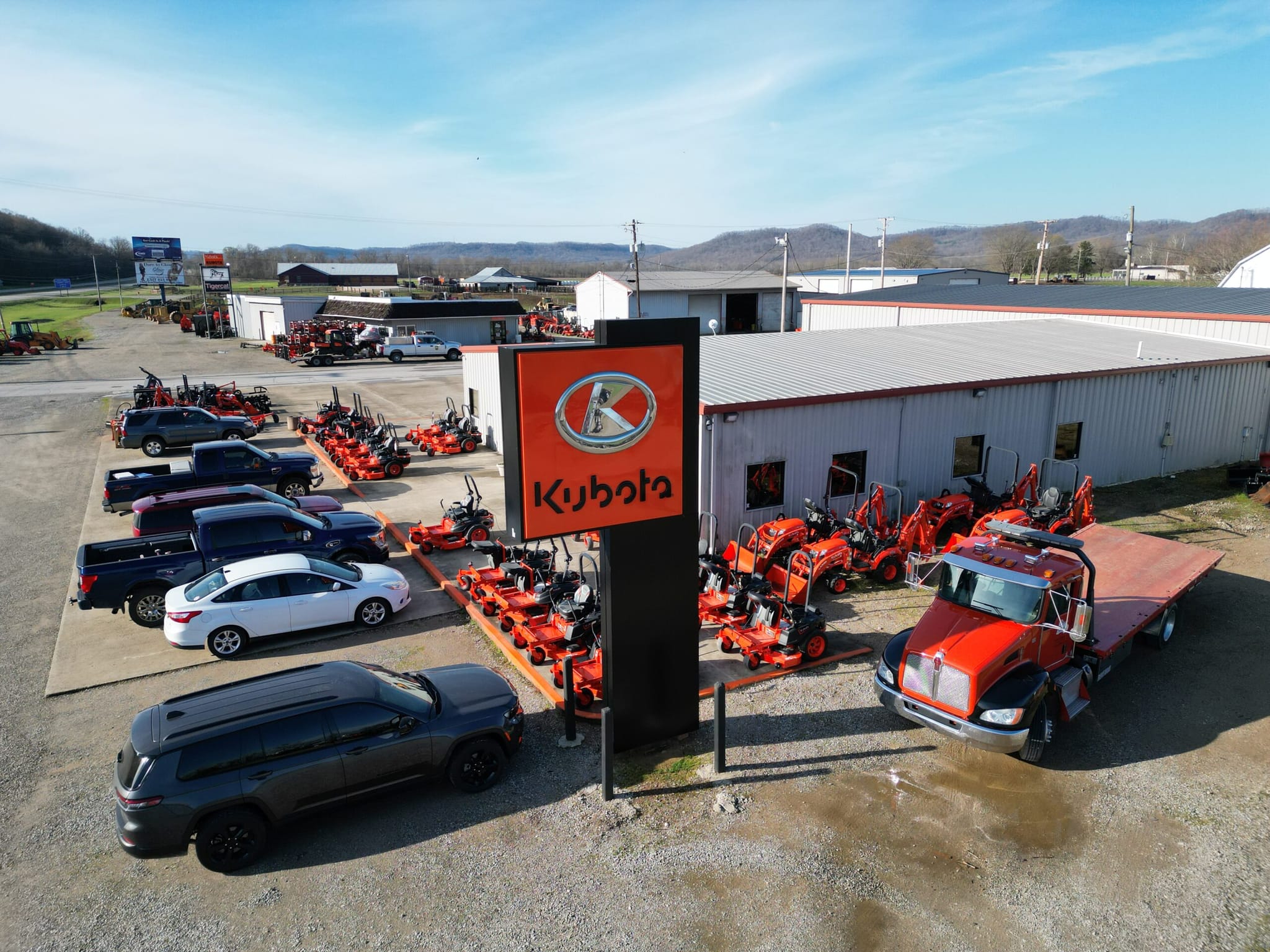 Lucasville (Main/Kubota/Tigercat)