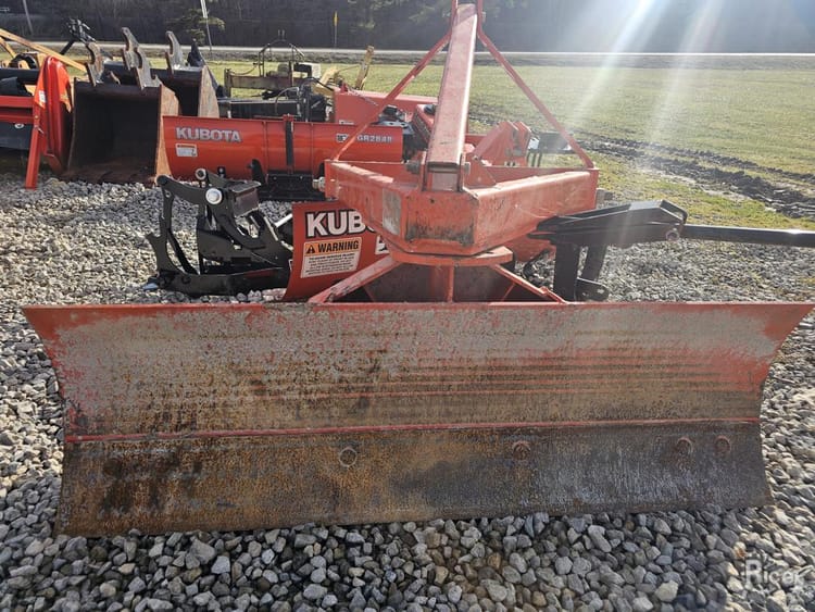 2004 Kubota RB0548 – 18489