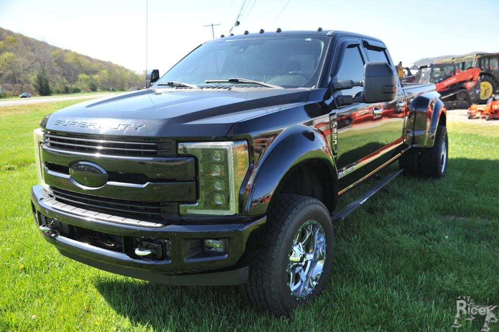 2017 Ford F350 Lariat
