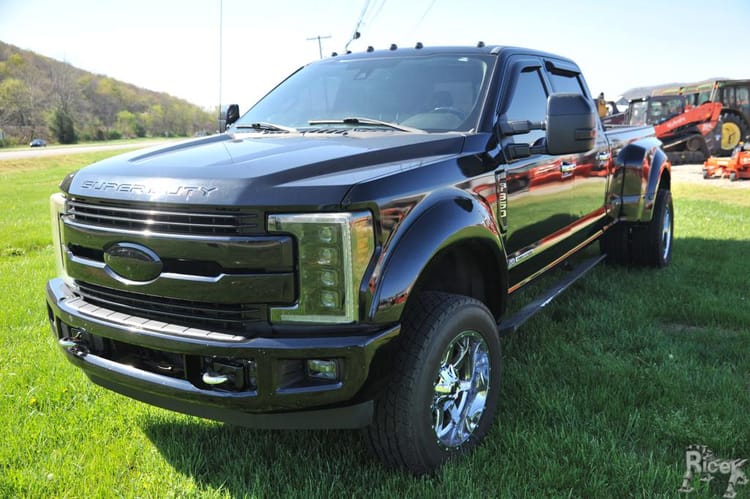 2017 Ford F350 Lariat